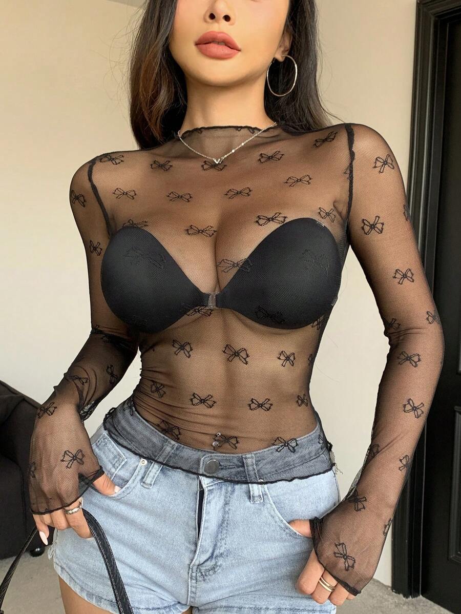 DAZY Camiseta de malla de manga larga transparente con estampado sencillo para uso diario y salir, blusas para mujer - Negro - Ver 1