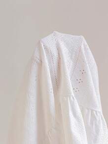 Soleia 大码女式白色针织面料连衣裙，心形领、仿门襟、纽扣、松紧腰带和 A 字下摆，度假风格 - 白色 - 查看 7