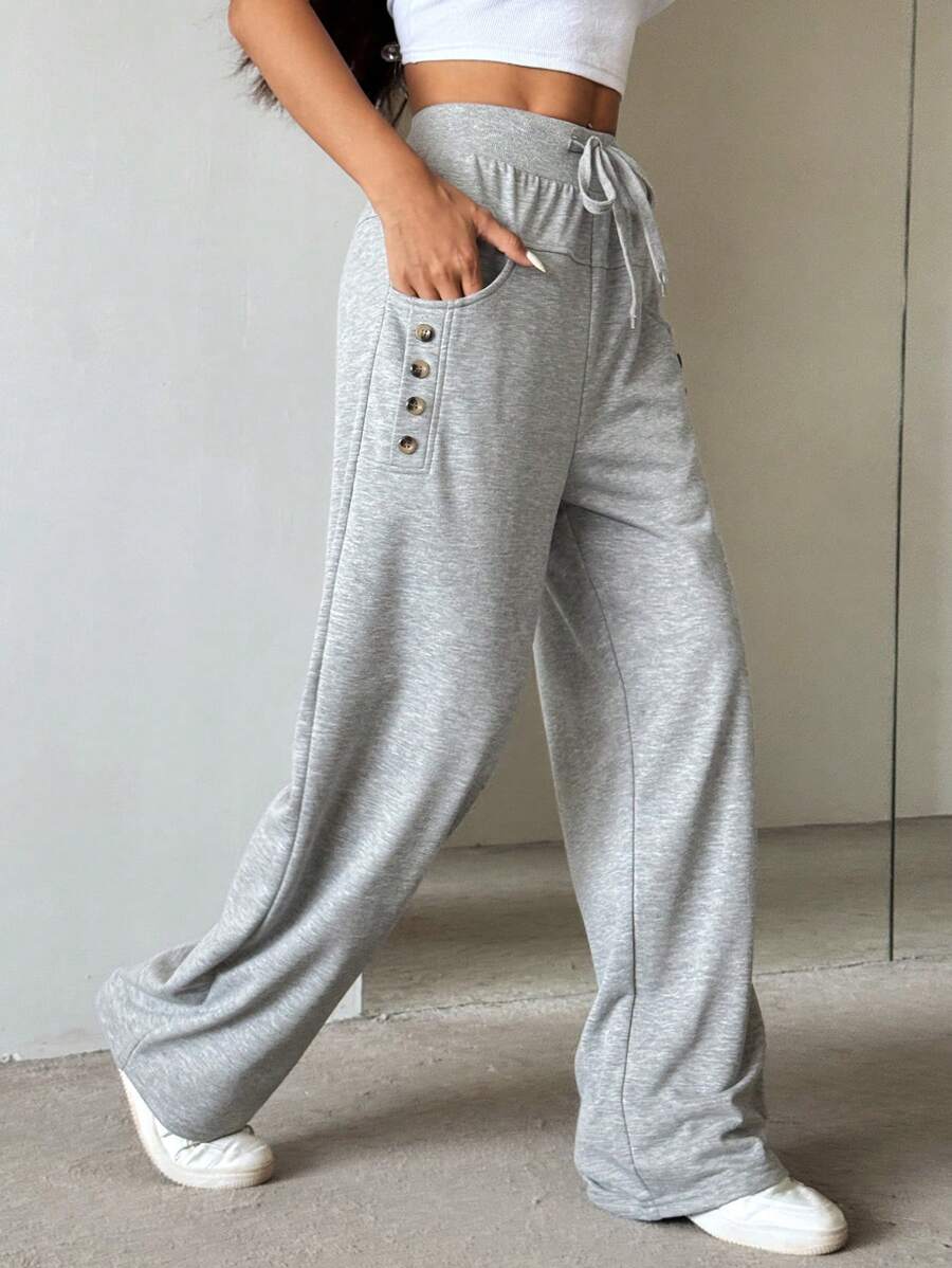 SHEIN Essnce 休閒純色束腰鈕扣裝飾短褲，帶口袋 - 淺灰色 - 查看 1