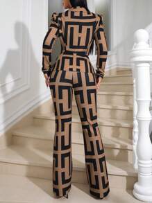 Zolique 幾何印花西裝外套和喇叭褲 - 杏色 - 查看 2