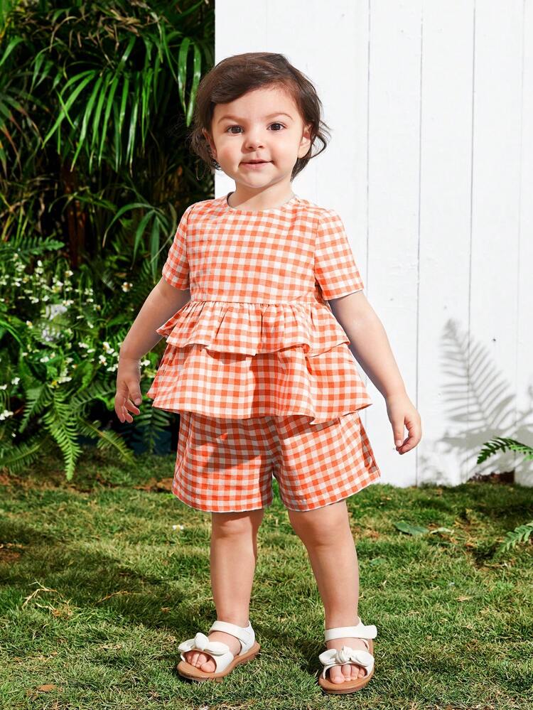 Baby Girl Summer Plaid Outfit, Cute Gingham Pattern Ruffle Hem Short Sleeve Top With Elastic Waist Plaid Shorts Set