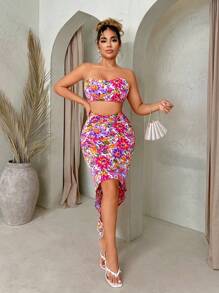 SHEIN SXY 夏季度假海滩花卉印花露肩上衣和不对称下摆裙子套装 - 藍色 - 查看 5