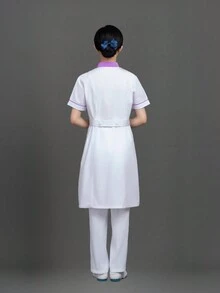 系带领口，撞色，正面纽扣，口袋装饰，撞色短袖护士制服手术服上衣 - 白色 - 查看 2