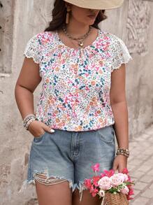 SHEIN Franclia Blusa de encaje con contraste de tallas grandes para vacaciones y ocasiones casuales con estampado floral pequeño - Multicolor - Ver 7