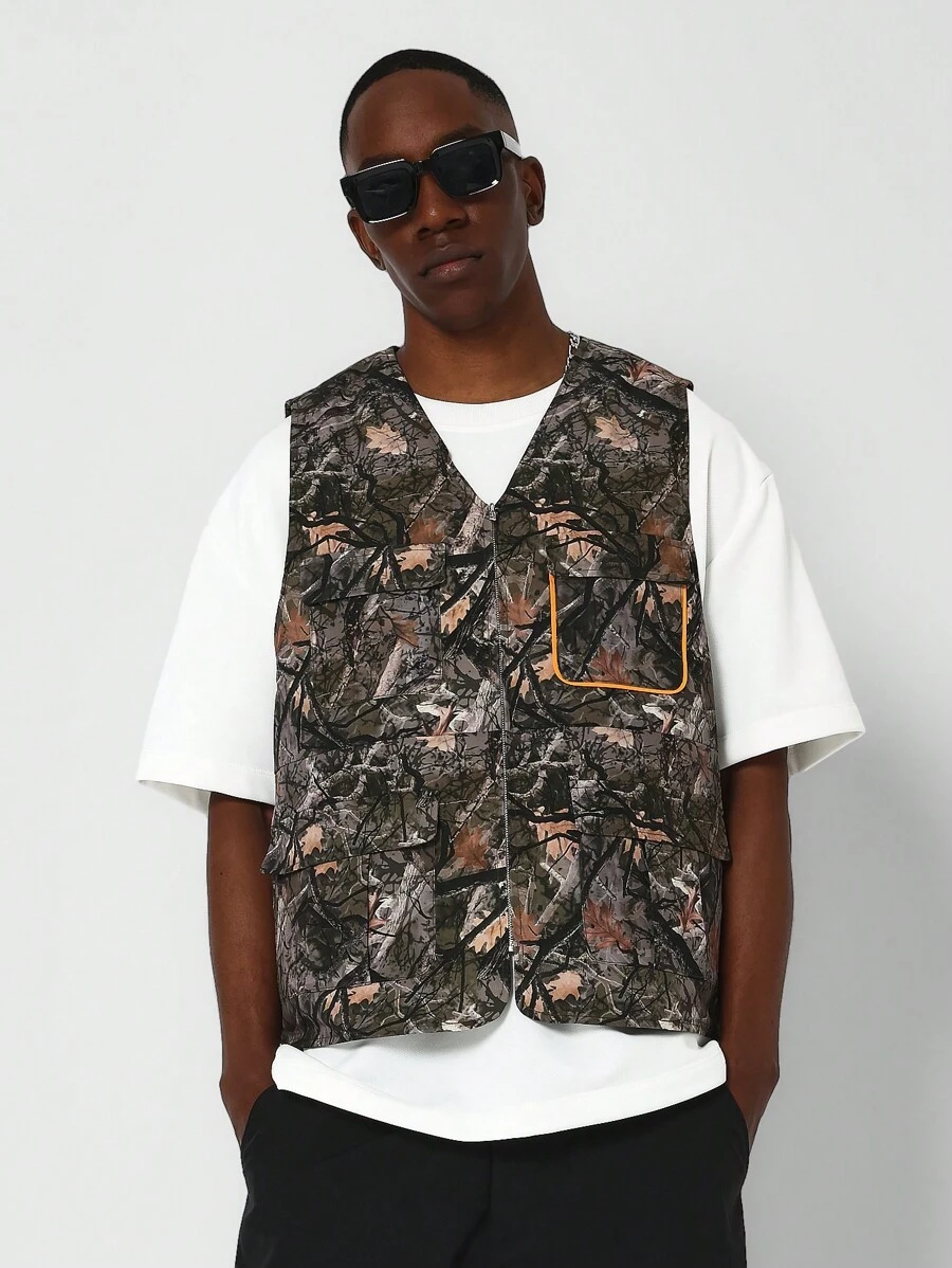 SUMWON Zip Through Gilet With All Over Print - Army Green - View 1