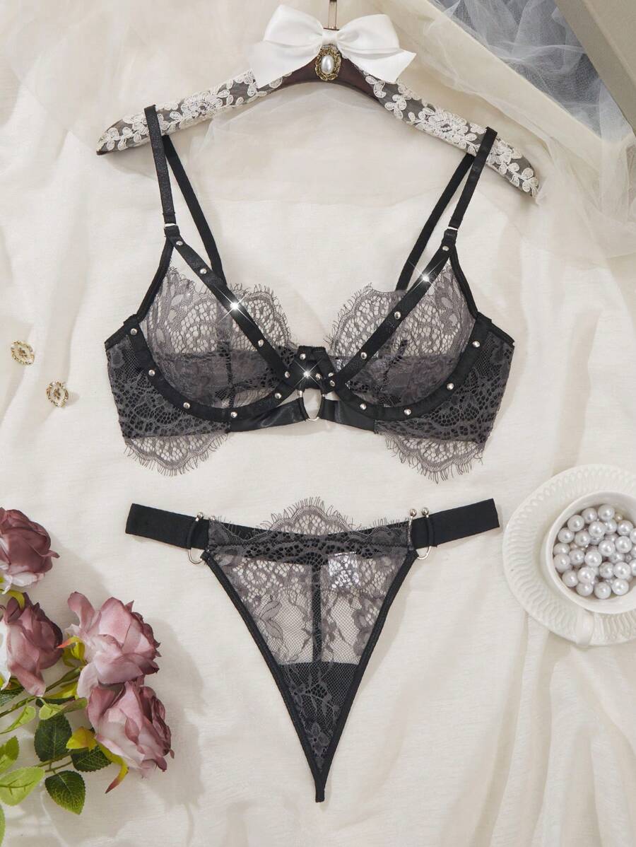 SHEIN Conjunto de lencería sexy de encaje diario simple y liso para mujeres