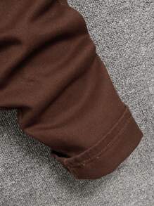 Manfinity Homme 男士加大尺碼純色簡約日常牛仔褲 - 酒紅色 - 查看 6