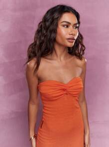 MISSGUIDED Twist Knot Detail Bust Textured Bandeau Maxi Dress - Orange - View 3