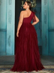 QOQ Stylish Elegant Women Plus Size Formal Dress Summer Evening Gown For Dinner Party, Formal Events, Cocktail Party, Birthday Parties, Galas Solid Color Slit Asymmetrical Neck Dresses