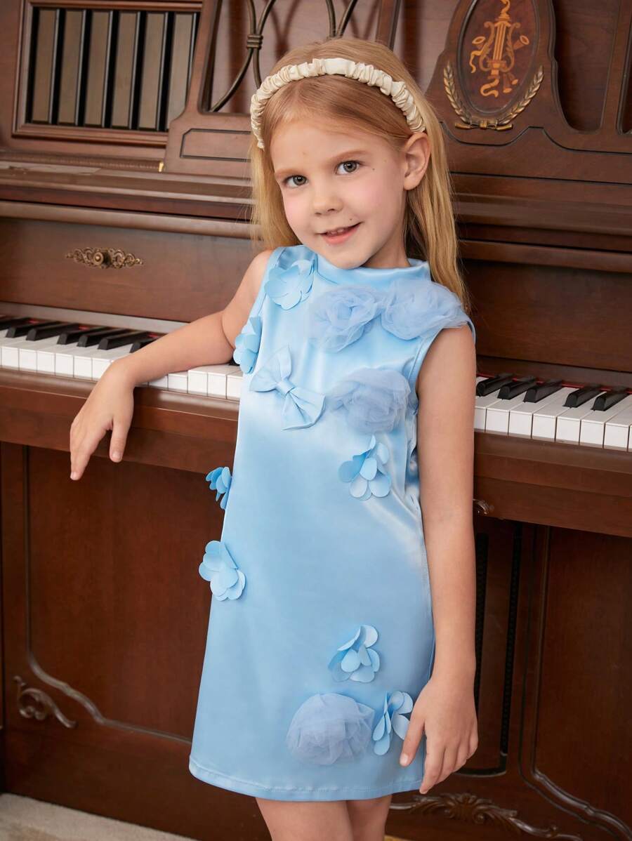 SHEIN Vestido de niña estilo princesa color azul agua salada con cuello alto y flores en 3D en mangas cortas, un vestido de niña a la moda y versátil para primavera, verano y otoño - Azul - Ver 1