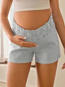 SHEIN Striped Printed Maternity Shorts With Scalloped Hem - Olive Green - View 3