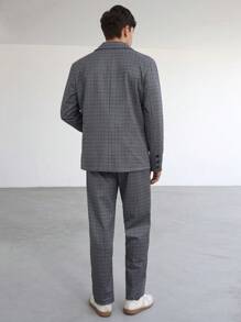 Manfinity Mode Men's Solid Color Simple Daily Suit Set