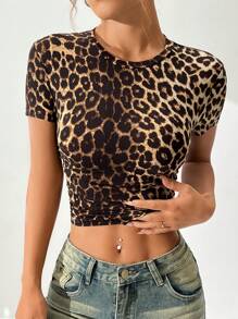 SHEIN EZwear Tricou de vară cu mânecă scurtă, cu decolteu rotund, slim fit, cu volane cu imprimeu leopard