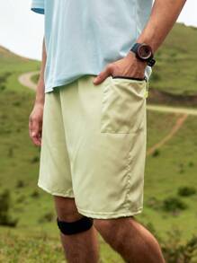 Herren Outdoor Shorts in schlichten Unifarben, locker geschnitten, 'In My Nature' Design - Kadettenblau - Übersicht 3