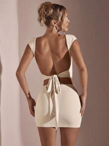 SHEIN BAE 女士夏季純色背中空細肩帶方領性感緊身T恤帶短袖 - 杏色 - 查看 6