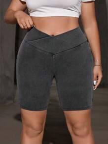 SHEIN EZwear Plus-Size Black Yoga Denim Shorts, Casual Skinny Elastic Cross-Waist Design - Black - View 7