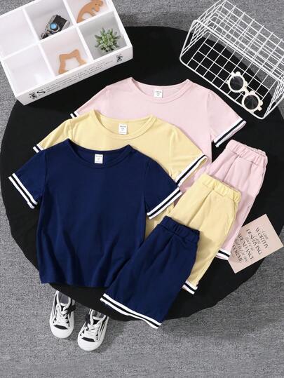SHEIN 6入組男童可愛的圓領短袖t卹,帶有裝飾性紋織和短褲