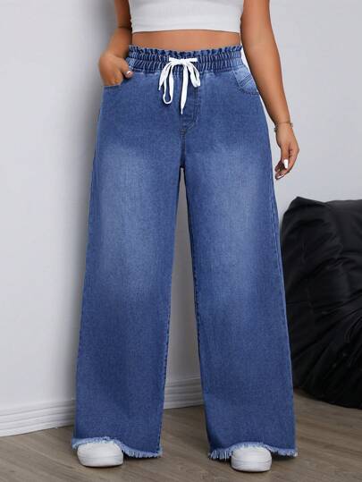 SHEIN ICON Plus Size Enfärgad Dragsko Boyfriend-jeans med fickor, vida ben och rakt snitt