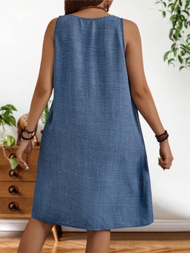 Plus Size Women's Blue Round Neck Sleeveless Summer Dress