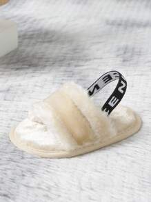 夏季时尚毛茸茸鞋垫女童凉鞋、婴幼儿凉鞋和拖鞋