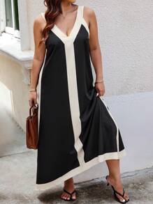 SHEIN Clasi Plus Size Women's Fashion Color-Block Sleeveless Dress - Black and White - View 4
