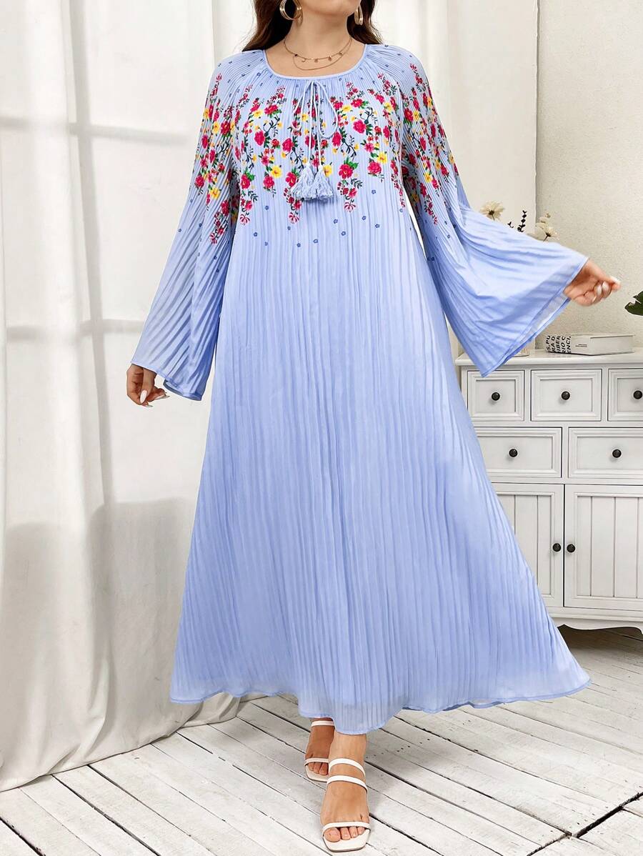 Seusyu Plus Size Loose Casual Round Neck Printed Bell Sleeve Dress - Blue - View 1