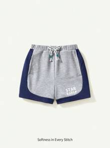 Cozy Pixies Quần short bé trai in chữ và thắt lưng trang trí tương phản - Màu Xám nhạt - Xem 1