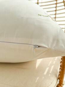 1个花卉刺绣枕套，100%涤纶，拉链封口，不含填充物，适用于客厅、卧室和餐厅装饰 - 白色 - 查看 6