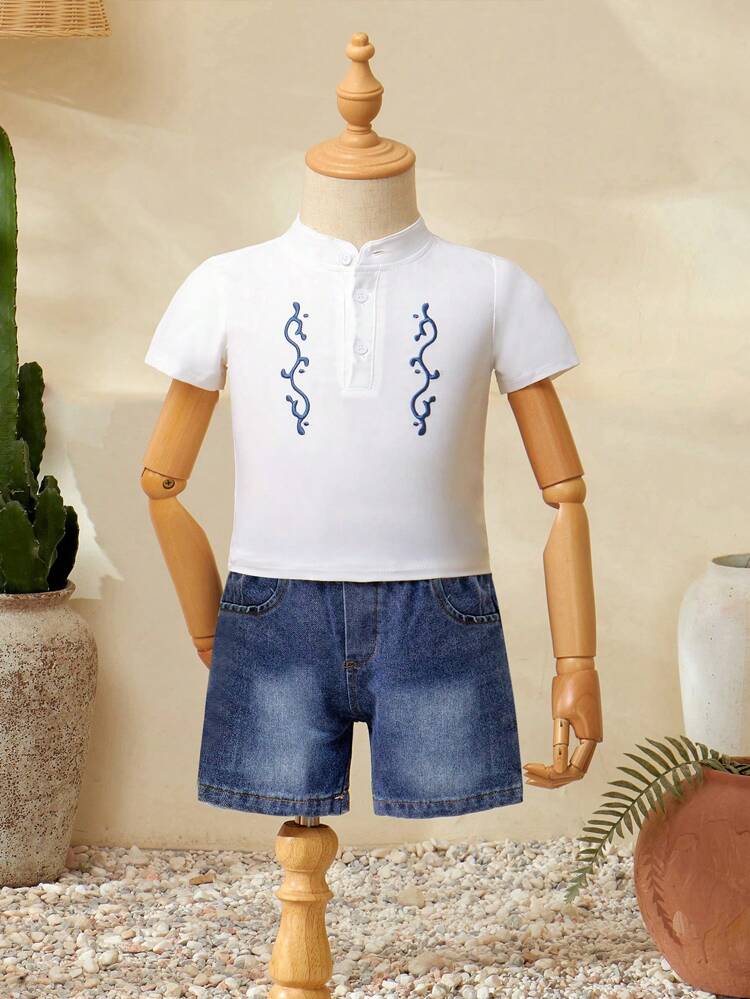 2pcs Baby Boys' Spring/Summer White Half-Zip Embroidered Short Sleeve Top And Denim Shorts Outfit