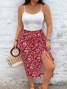 SHEIN VCAY Falda de vacaciones de talla grande con cintura elástica, abertura lateral y camisola de unicolor, 2 piezas/set, con flores pequeñas