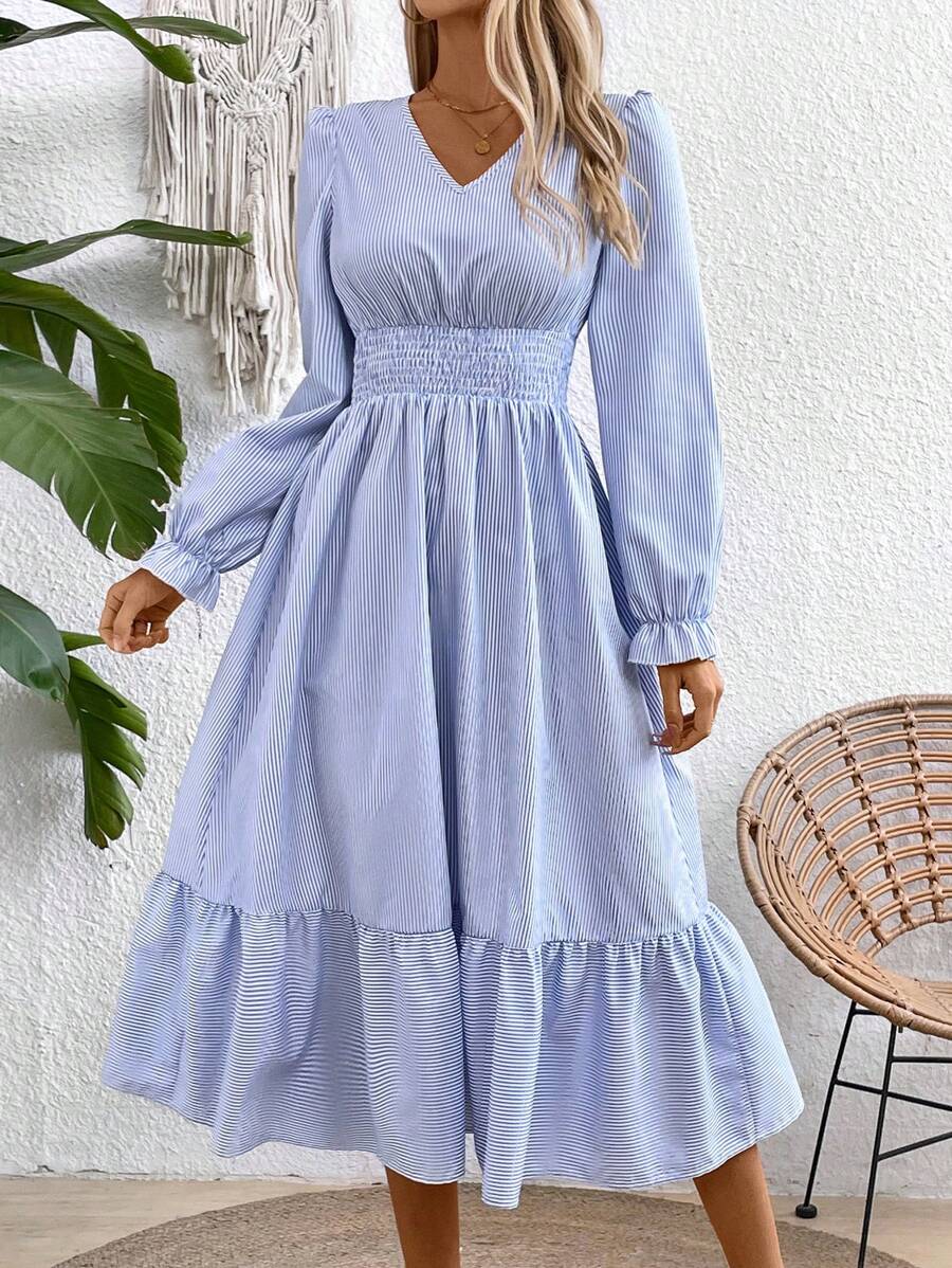 SHEIN LUNE Robe élégante d'été pour femme à manches évasées et col en V à rayures longues - Bleu et Blanc - Voir 1