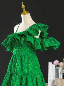 SHEIN Vestido de línea A pesado con jacquard floral y un solo hombro para chicas adolescentes con ribete de volantes exagerado, ideal para bodas, bailes de graduación y fiestas de cumpleaños - Verde - Ver 5