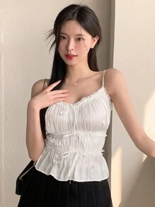 DAZY 女士纯色荷叶边下摆褶皱胸前夏季优雅吊带背心、娃娃装上衣 - 白色 - 查看 3