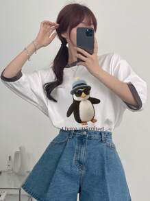 DAZY Camiseta casual de mujer de manga de hombro caído con estampado de dibujos animados de verano y parche con eslogan "Tengo un potencial ilimitado"
