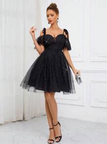 SHEIN Belle 優雅，華麗，精緻，迷人，時尚且流行，女士經典黑金色閃亮網紗面料，露肩帶蝴蝶結，荷葉袖，V領，防走光收集設計，收集裝飾，高腰A字型大擺傘裙，蓬鬆公主風格，適合節日，音樂節，返校，畢業典禮，舞會，下午茶，約會，派對，雞尾酒會，正式場合 - 黑色 - 查看 6