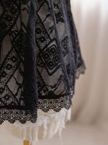 Soleia Top de línea A con textura de encaje negro para mujer de talla grande con tela semitransparente de hombros descubiertos y cintura ajustada con dobladillo de encaje, estilo de vacaciones