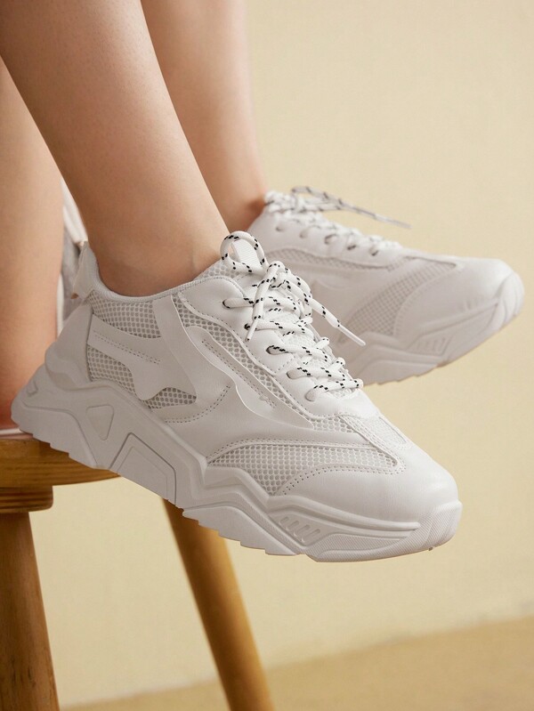 Vate Woman Shoes Fashion Breathable Lightweight Chunky White Sneakers Vacation Shoes Summer Sports Shoes Casual Shoes Halloween