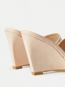 CUCCOO SZL Fashionable Pointed Toe Low Heel Party Shoes - Apricot - View 8