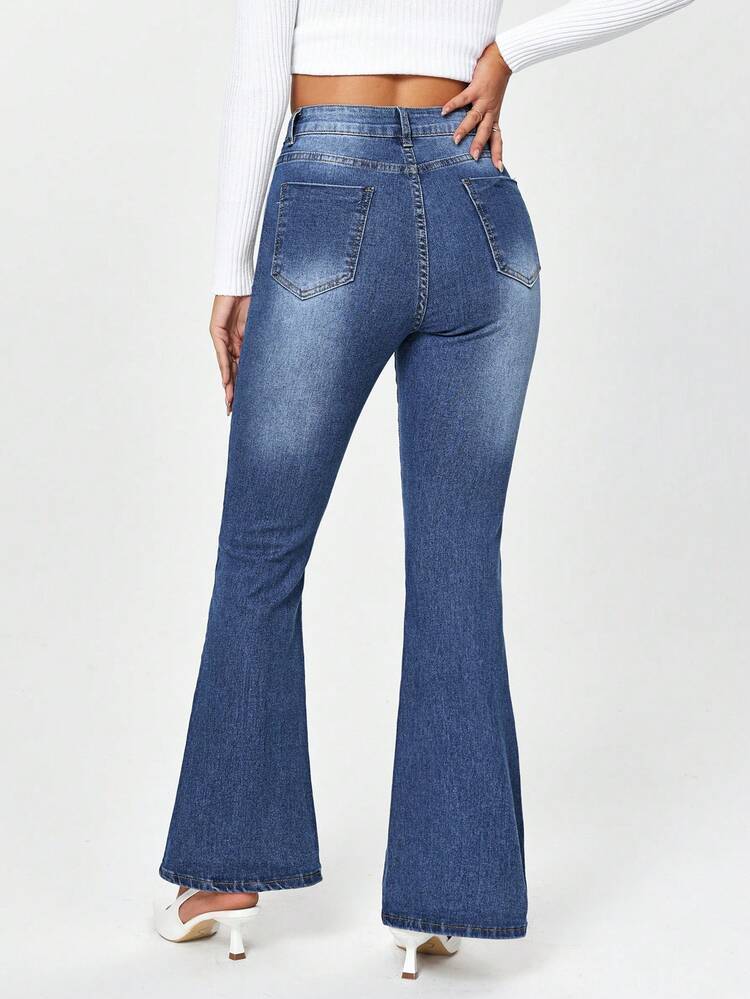 Ladies' Flared Jeans With Pockets, Perfect For Everyday Wear And Commuting