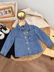 Baby Jungen lässiger, blauer Denimhemd mit Auto Stickerei
