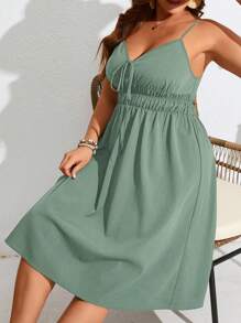 SHEIN Frenchy 女性實心色系簡約日常穿著細肩帶連身裙(大尺碼) - 薄荷綠 - 查看 2