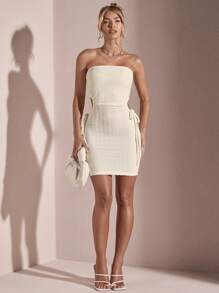 SHEIN BAE Cocktailkleid für Damen, Herbst, vielseitiges, einfarbiges Bandeau-Kleid mit seitlichem Ausschnitt, Kordelzug und schmaler Passform, Minilänge - Weiss - Übersicht 1