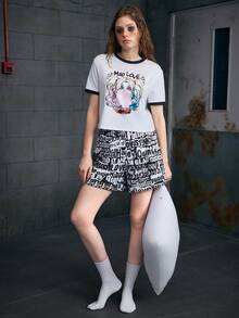 Harley Quinn X SHEIN Ensemble pyjama pour femmes avec T-shirt à imprimé de lettres de personnage de dessin animé et short, été - Noir et Blanc - Voir 4