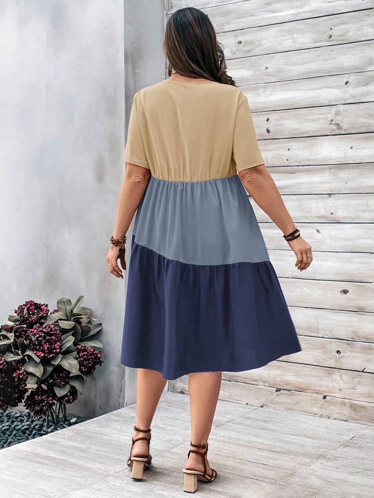 Plus Size Women's Contrast Color Doll Dress For Spring