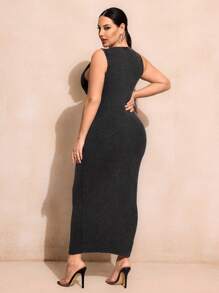 SHEIN SXY Plus Size High-Stretch Soft Fabric V-Neck Bodycon Dress With Hip Package - Black - View 2