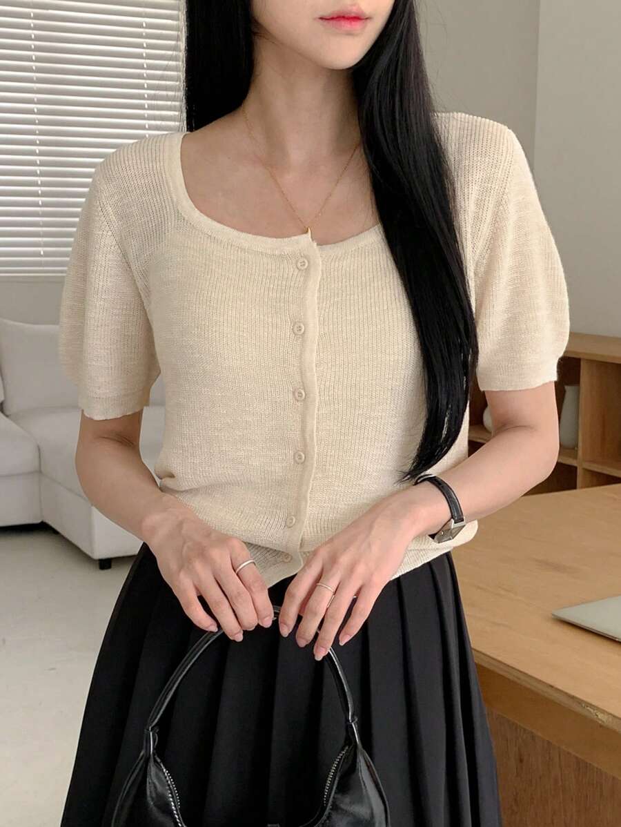 DAZY 女士時尚純色針織短袖上衣 - 米色 - 查看 1