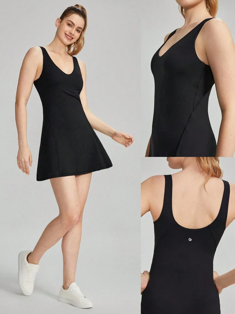 Vestido Peekaboo con tanque FeatherFit™-Air activo