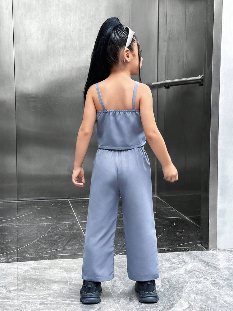 Young Girl Grey Cool Cargo Style Style Metal Zipper Suspenders Top And Pants Outfit, With Exposed Pockets, Great For Photoshoots And Outdoor Activities