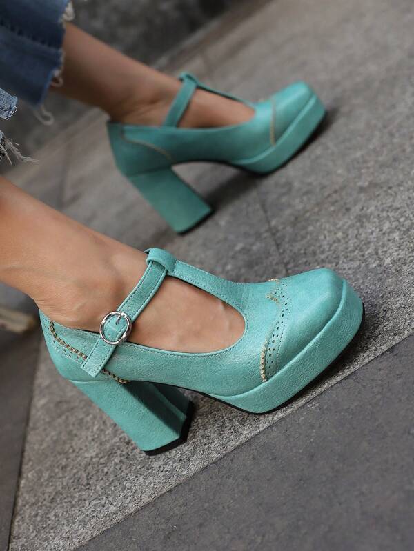 Blaue Budapester Plateau-Schuhe Herbst/Winter 2025, modisch kombinierbar mit Jumpsuit, Mary Jane Damenschuhe, elegant, Damenpumps