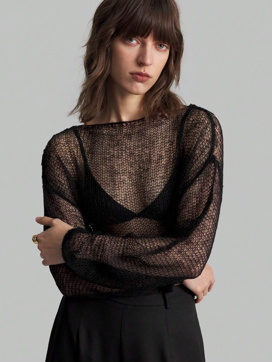 Ontre 女秋冬黑色休闲圆领长袖半透女毛衣，适合休闲都市，简约时尚，城市通勤，教师节穿搭